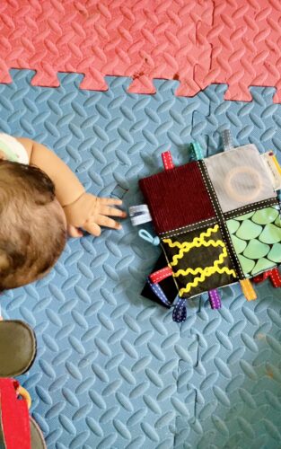 Four Texture - Fabric Tag Sensory Toy photo review